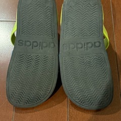 adidas キッズサンダル 21cm  の画像