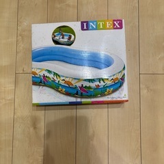 プールの画像