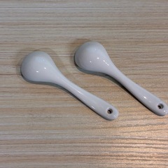 スープカップ・スプーンの画像