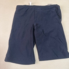 伊丹市　小学校　男子　水着　140センチ