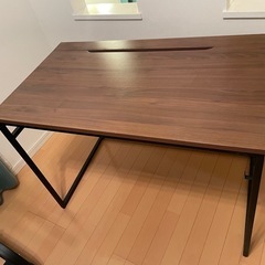 【デスク】1年前に購入
