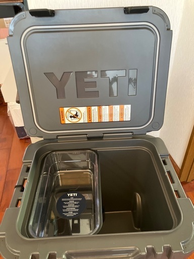 ＹＥＴＩクーラーボックス