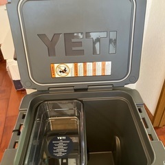 ＹＥＴＩクーラーボックスの画像