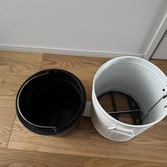 ゴミ箱　ペダルペール　5リットルの画像