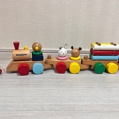 赤ちゃんの木のおもちゃ　列車の画像