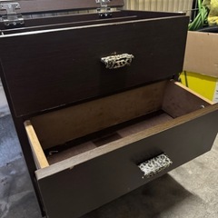 鏡付き収納ボックスの画像