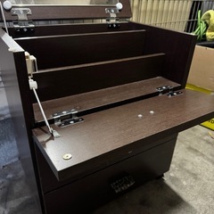 鏡付き収納ボックスの画像