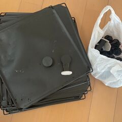 カスタマイズ可能な収納ラック