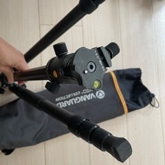 VANGUARD VEO2 264CB  トラベル三脚 自由雲台付き 4段タイプ カーボン 多少使用感ありますがまだまだ使える！の画像