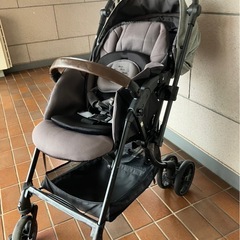 コンビ　A型ベビーカー（スゴカルswitch）の画像