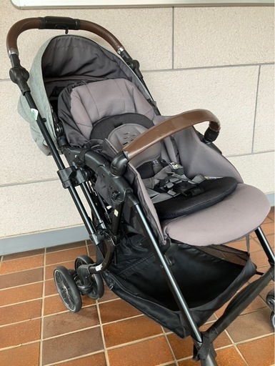 コンビ　A型ベビーカー（スゴカルswitch）