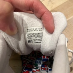 リーボック22.5センチ
の画像