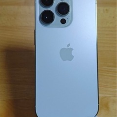 iPhone14 Pro 1TB バッテリー100% シルバー ...