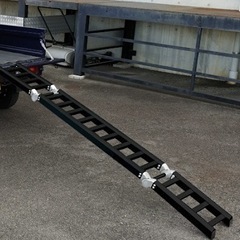 トラックランプ 軽用 2.2mx 26cm 黒の画像