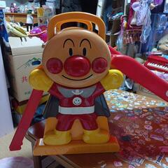 アンパンマン滑り台屋内使用の画像