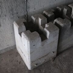 【格安！在庫僅少！】500円_『2×4束石（ツーバイフォー つか...