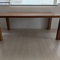 ダイニングテーブル　椅子4脚