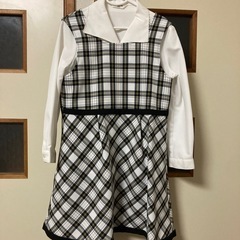 値下げしました‼️女の子　入学式　セレモニー服の画像