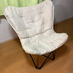 ニトリ　バタフライチェア 