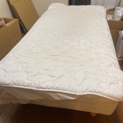 無印良品シングルベッド（シミ汚れあり）お譲りします。