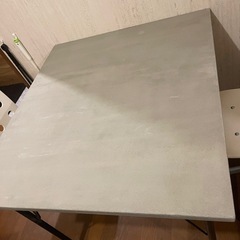 モルタル仕上げ　ダイニングテーブル　チェア の画像