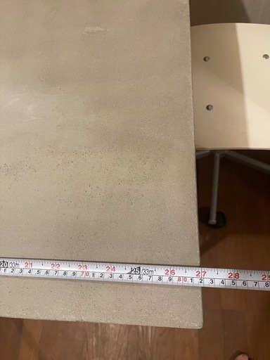 モルタル仕上げ　ダイニングテーブル　チェア 