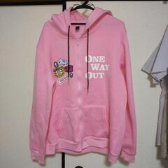 SHEIN  ピンクパーカー