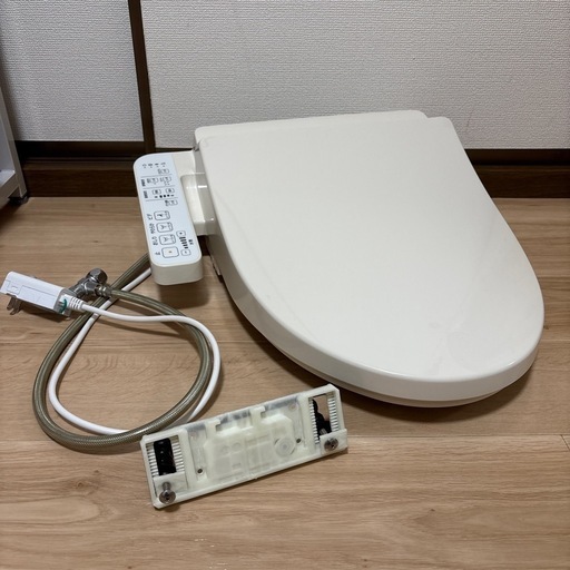 【美品中古】ウォシュレットK TCF8GK35型 TOTO
