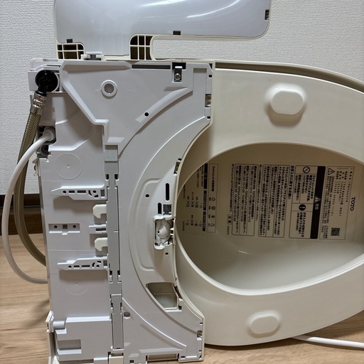 【美品中古】ウォシュレットK TCF8GK35型 TOTO