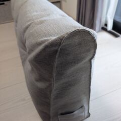 ニトリ　ダブルベット用クッションの画像