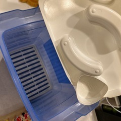 ミルトンの入れ物、哺乳瓶2本の画像