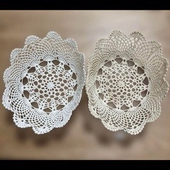 レース 編み 布　紐　カゴ　籠　かご　バスケット 2個　セット　まとめ売り　白　クリーム色　収納の画像