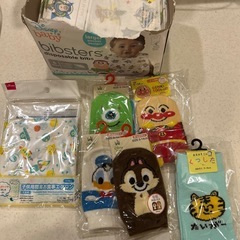 使い捨てエプロン、靴下