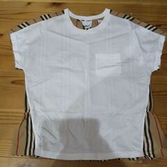 お話し中  BURBERRY Tシャツ 150cmの画像