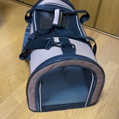 ペットキャリー（アイリスオーヤマ製）の画像