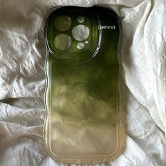 スマホカバー iPhone15プロ