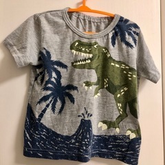 子ども服　恐竜柄の半袖Tシャツ3枚の画像