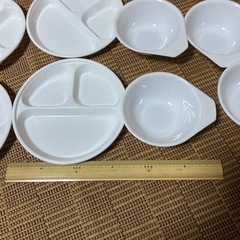 プラスチックお皿の画像