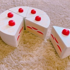 木製　ケーキの画像