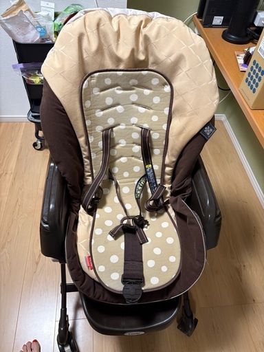 コンビ　ネムリラ　ハイローチェア　オートスイング