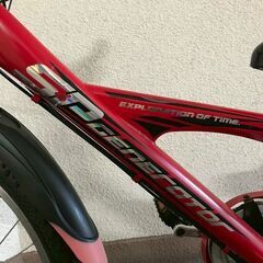 【北見市発】Jr自転車 SPGENERATOR F190280240 7段切換 22インチ 赤 (E3484ayk)の画像
