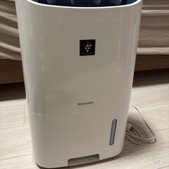 衣類乾燥　除湿機　SHARP CV-H 71-W  2019年製
