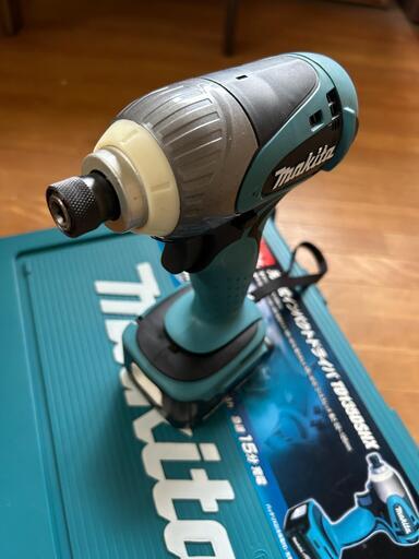 【ほぼ未使用】マキタ　充電式 　14.4V　インパクトドライバ 　取扱説明書付き　動作確認済み