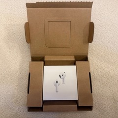 Apple AirPods 4 ノイズキャンセリング搭載
