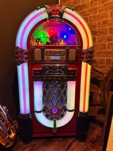 大型ジュークボックス型コカコーラCD.ラジオ付きスピーカー