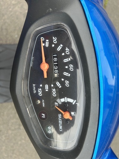 スズキ　アドレスV125 FI 走行距離18138km 程度良好