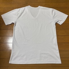 ２枚　セット　白無地　Vネック Tシャツ Ｌ　ティーシャツ　半袖　仕事着　介護　まとめて　まとめ売りの画像