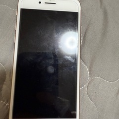 iPhone 8 ゴールドの画像
