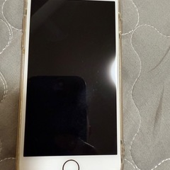 iPhone 8 ゴールドの画像