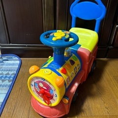おもちゃ　乗り物